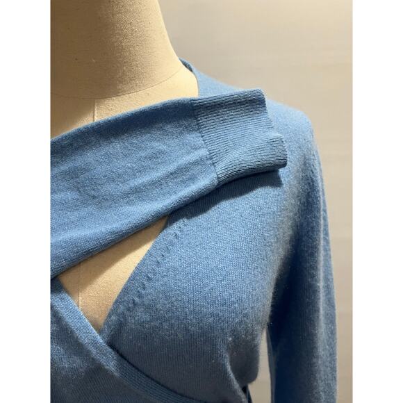 Diane von Furstenberg Wool-Cashmere Knitted Ballet Cloud Blue Wrap Sweater Sz LG - Picture 9 of 12